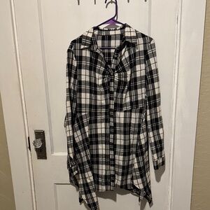 Black and White Plaid Button-Up Shirt